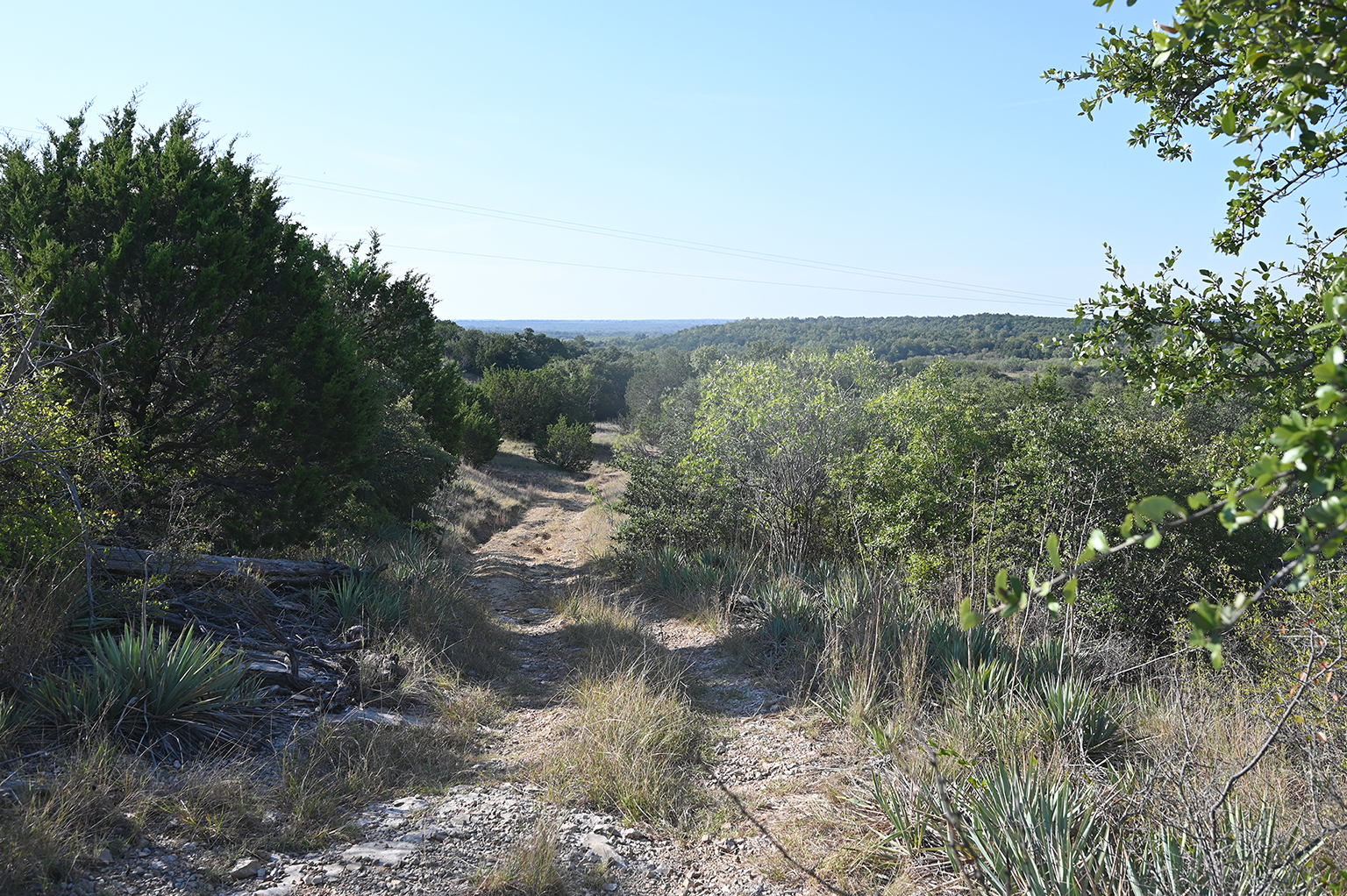 Eastland_224_AC_hillsdistance_75