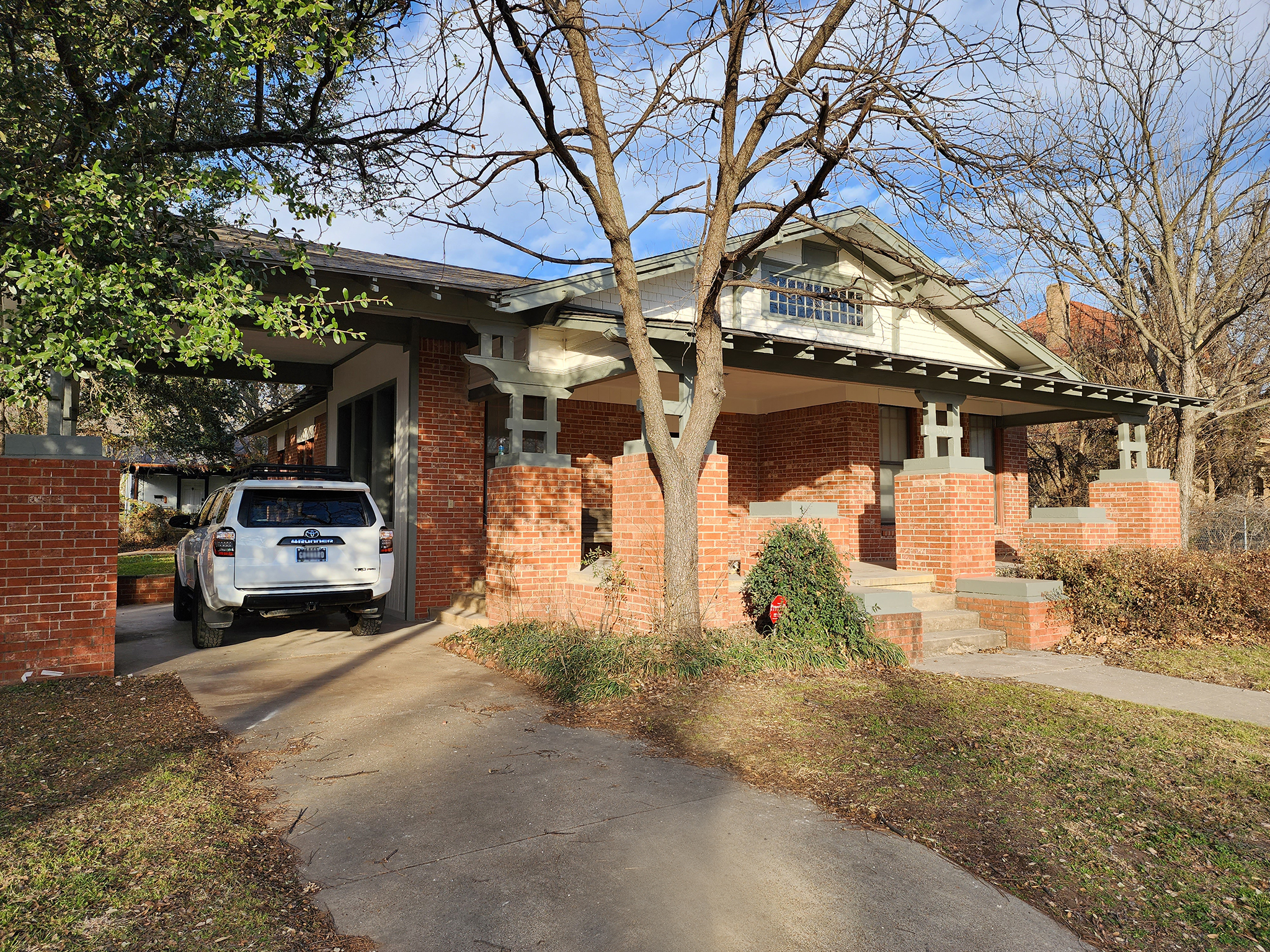 901_hero_port-cochere